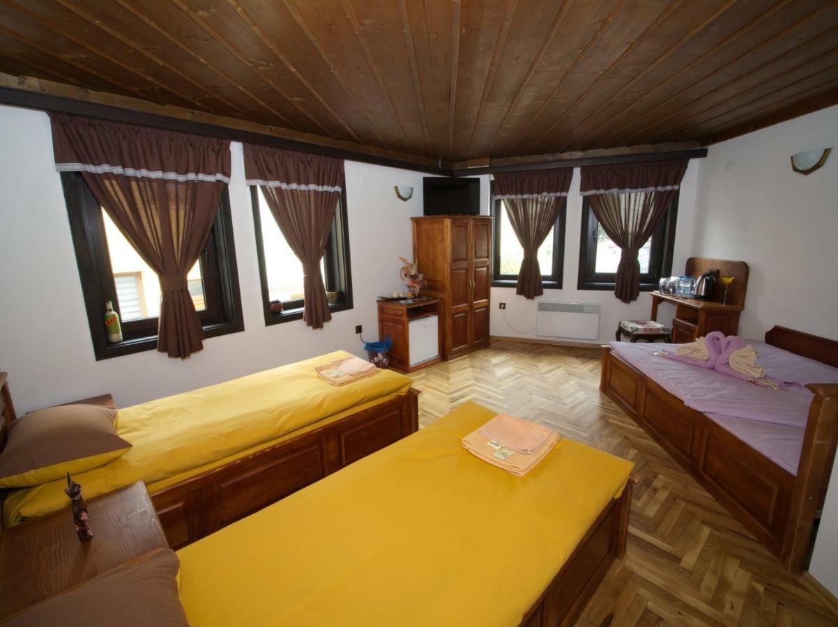 Гурме Хаус Gabrovo Buitenkant foto