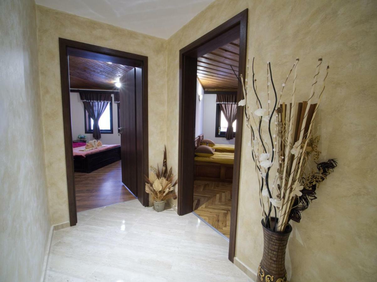 Гурме Хаус Gabrovo Buitenkant foto